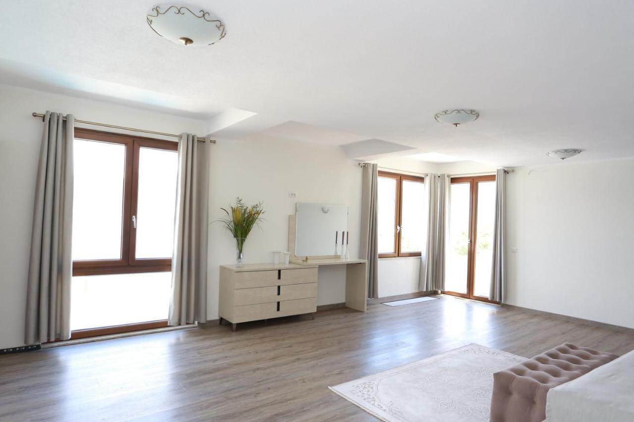 Villa Semiramis Tivat Ngoại thất bức ảnh