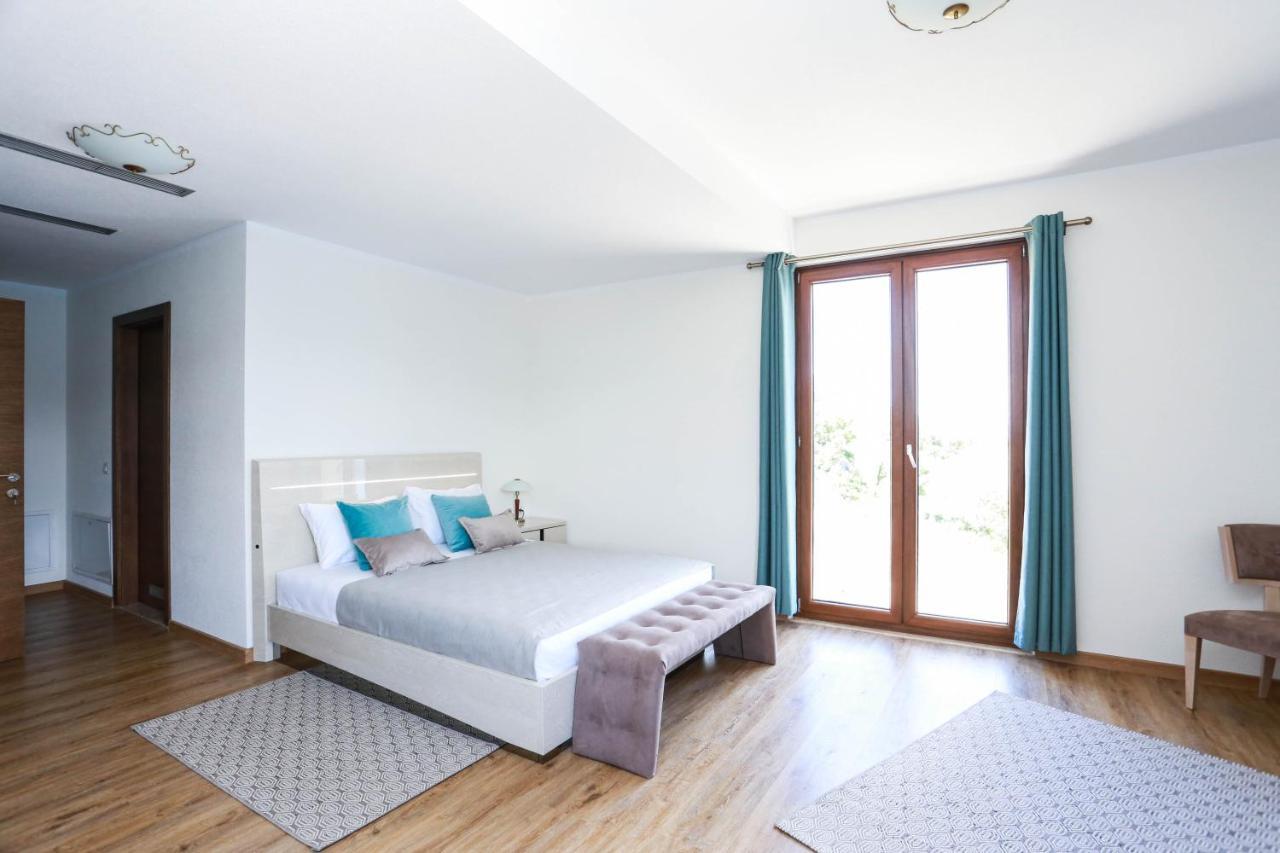 Villa Semiramis Tivat Ngoại thất bức ảnh